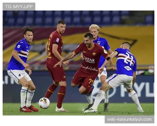 乌迪内斯新帅首训,强调防守纪律与比赛强度