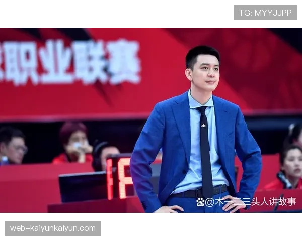 辽宁队抵达乌鲁木齐,杨鸣表示球队已充分研究对手,体能状况良好 辽宁队抵达乌鲁木齐,杨鸣表示球队已充分研究对手,体能状况良好